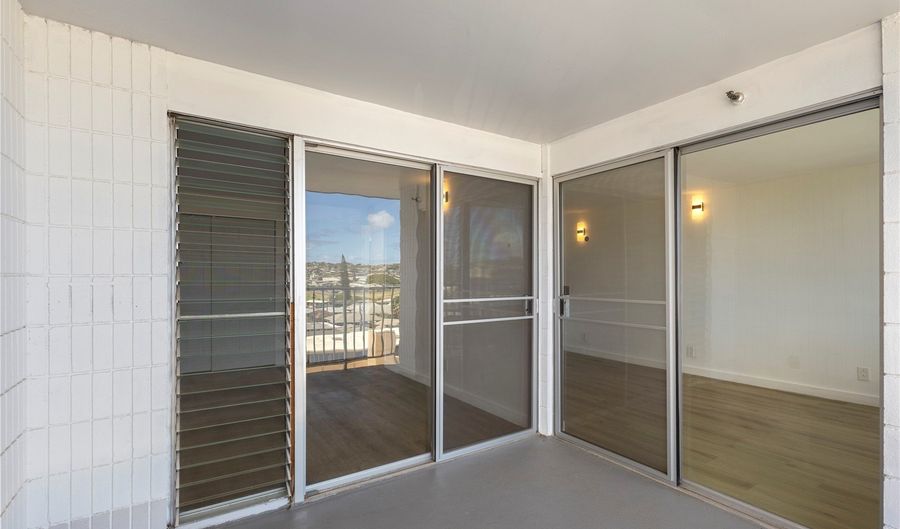 2542 Date St 501, Honolulu, HI 96826 - 2 Beds, 1 Bath