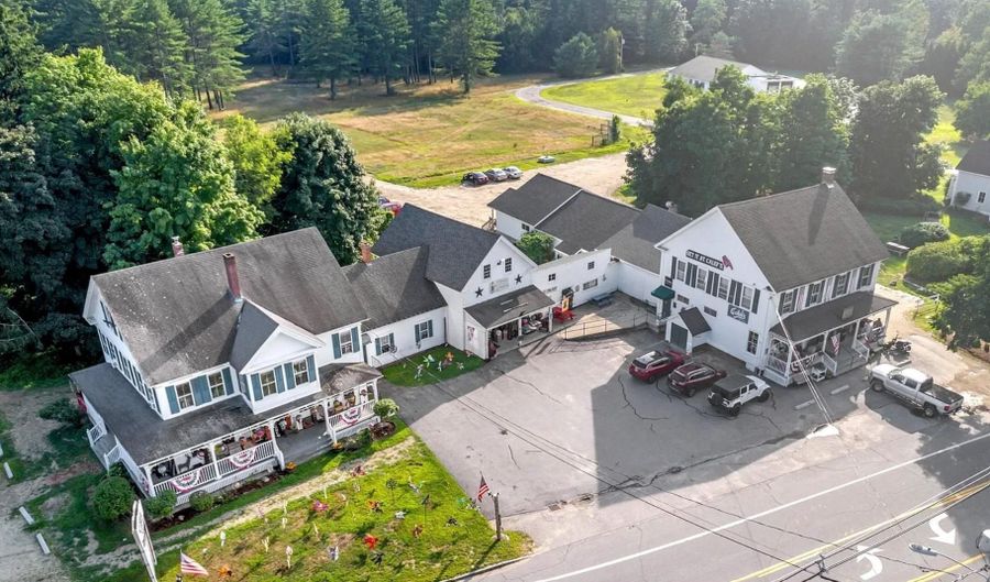 90 Village Place Dr, Barrington, NH 03825 - 3 Beds, 3 Bath