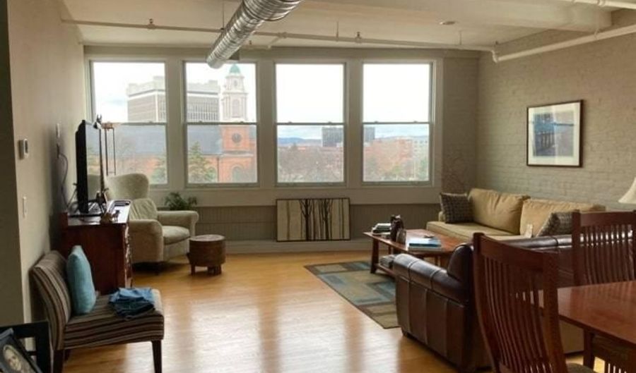 4 Sheridan Ave 5A, Albany, NY 12207 - 2 Beds, 2 Bath