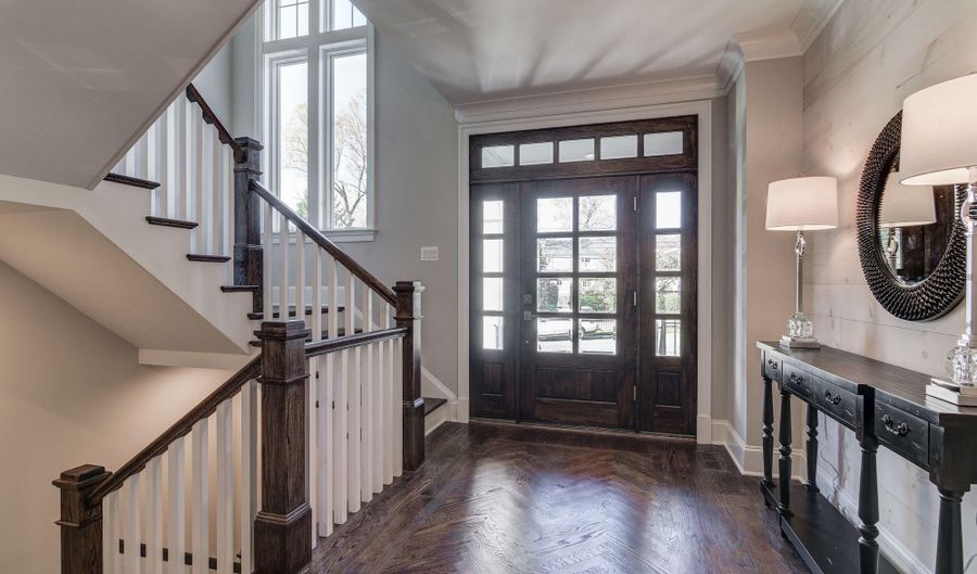 5700 TANGLEWOOD Dr, Bethesda, MD 20817 - 6 Beds, 6 Bath
