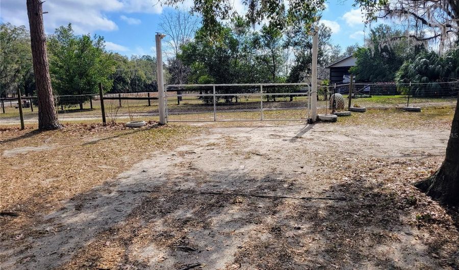 9150 SW 151ST Ln, Archer, FL 32618 - 4 Beds, 3 Bath