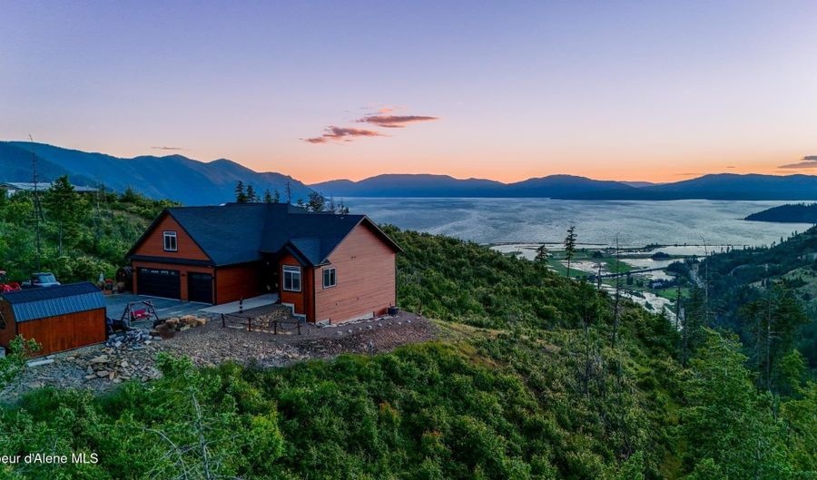 374 Carbine Dr, Clark Fork, ID 83811 - 3 Beds, 2 Bath