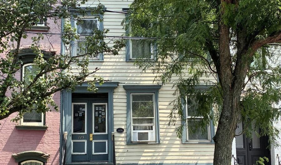 175 Eagle St, Albany, NY 12202 - 3 Beds, 3 Bath