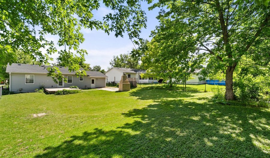 5423 Norris St, Ames, IA 50014 - 4 Beds, 2 Bath