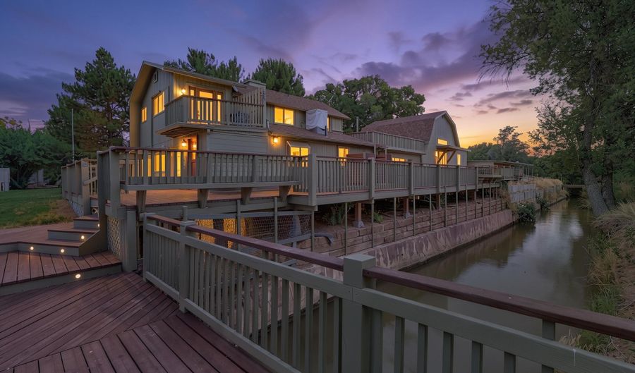 1560 W HORSESHOE BEND Dr, Camp Verde, AZ 86322 - 5 Beds, 5 Bath