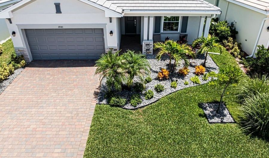 3943 E Hampton Cir, Alva, FL 33920 - 3 Beds, 3 Bath