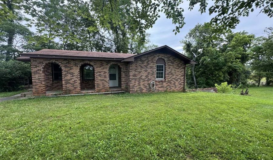 6190 Wisdom Dock Rd, Albany, KY 42602 - 3 Beds, 1 Bath