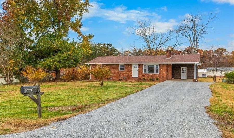 166 Coe Rd, Ararat, NC 27007 - 3 Beds, 1 Bath