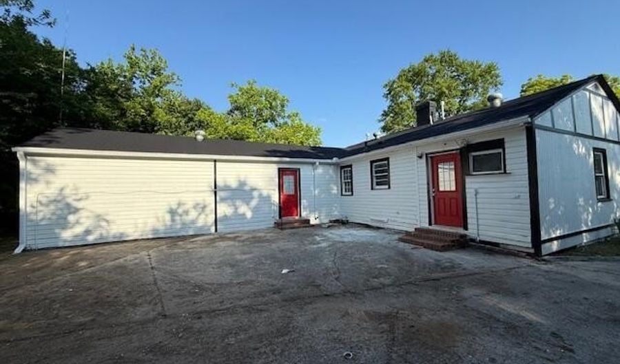 573 Villa Esta Cir, Macon, GA 31206 - 4 Beds, 2 Bath