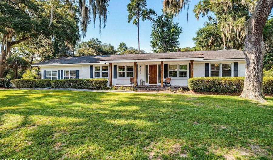 2804 Broome Ln, Beaufort, SC 29902 - 3 Beds, 2 Bath