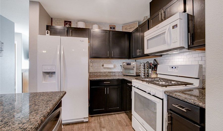 1045 Spotted Saddle St, Henderson, NV 89015 - 3 Beds, 3 Bath