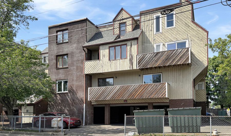 183 Livingston Pl 12, Bridgeport, CT 06610 - 2 Beds, 2 Bath