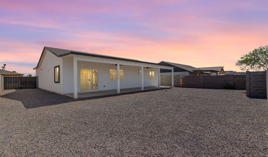10374 W ARIVACA Dr, Arizona City, AZ 85123 - 3 Beds, 2 Bath