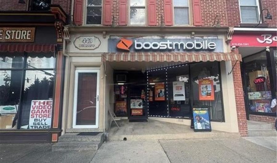 443 N 7th St, Allentown, PA 18102 - 2 Beds, 2 Bath