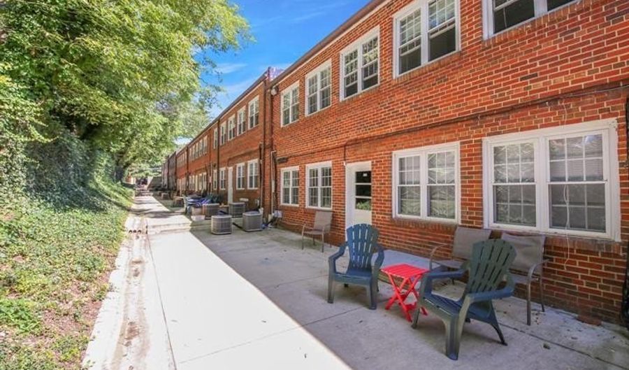 7814 TILBURY St #17, Bethesda, MD 20814 - 1 Beds, 1 Bath