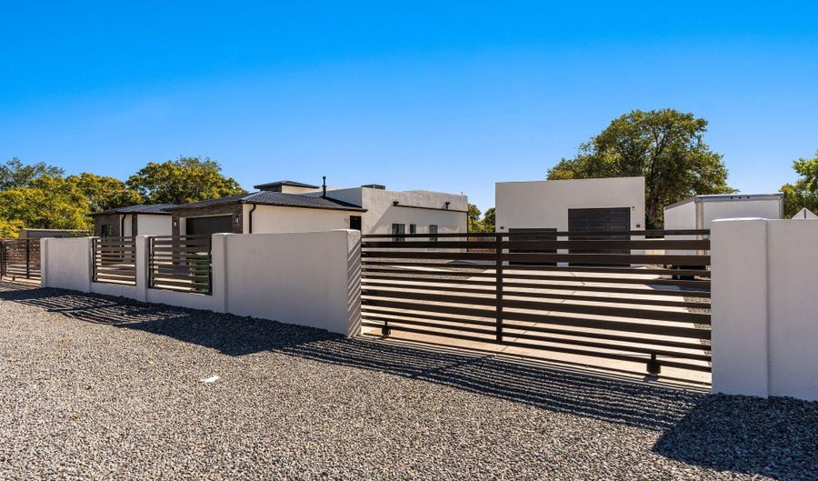 328 Camino Siete Rd SW, Albuquerque, NM 87105 - 4 Beds, 2 Bath