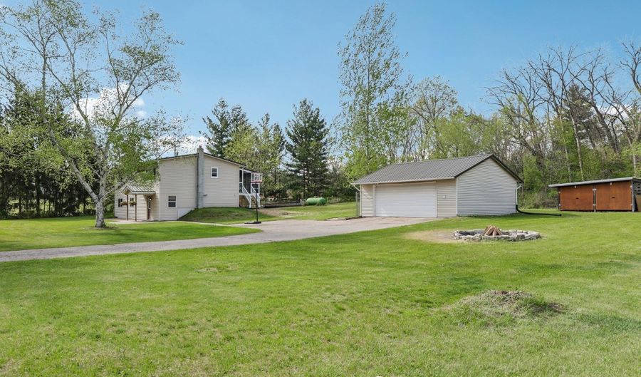 6874 Demby Rd, Arena, WI 53503 - 4 Beds, 2 Bath