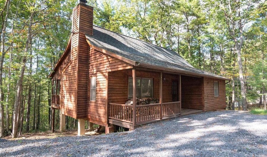 206 DALE, Basye, VA 22810 - 4 Beds, 2 Bath