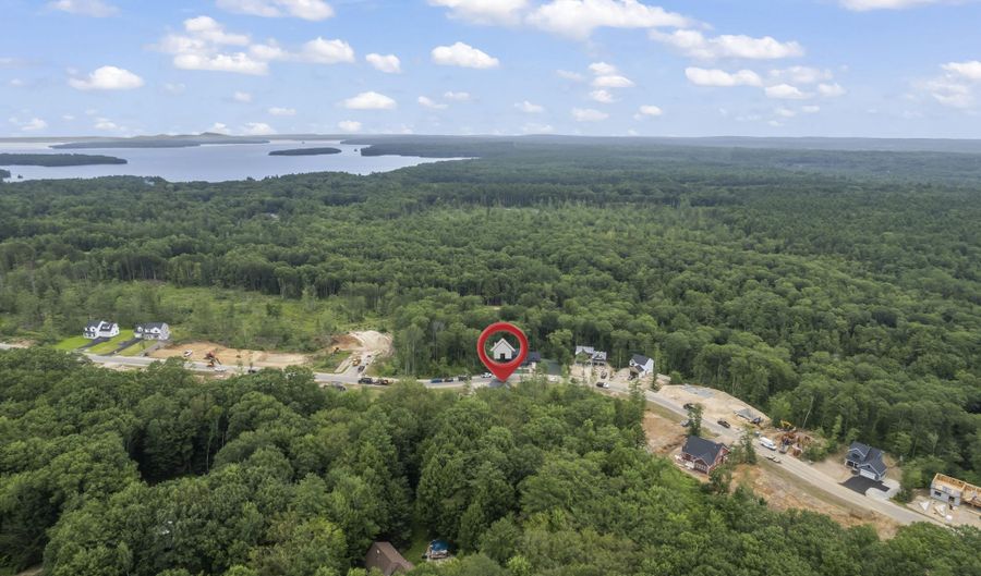 53 Woodbrey Ln, Standish, ME 04084 - 4 Beds, 3 Bath