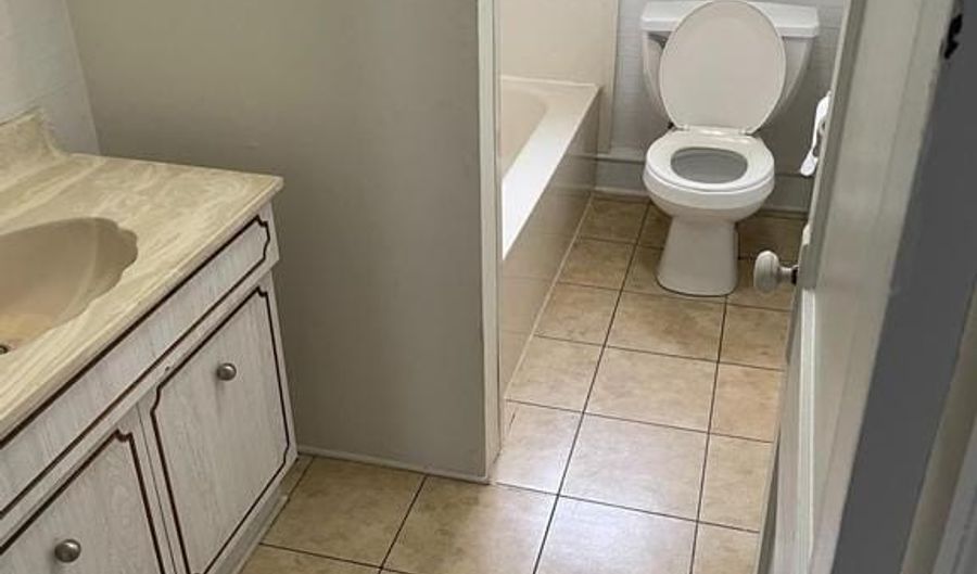 703 WILLITTS Ave, Audubon, NJ 08106 - 2 Beds, 1 Bath