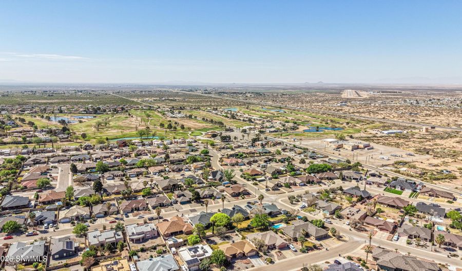327 Cielo Grande, Alamogordo, NM 88310 - 4 Beds, 2 Bath