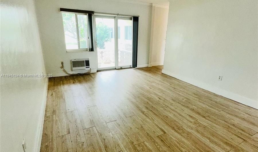 9281 W Bay Harbor Dr 6, Bay Harbor Islands, FL 33154 - 1 Beds, 1 Bath