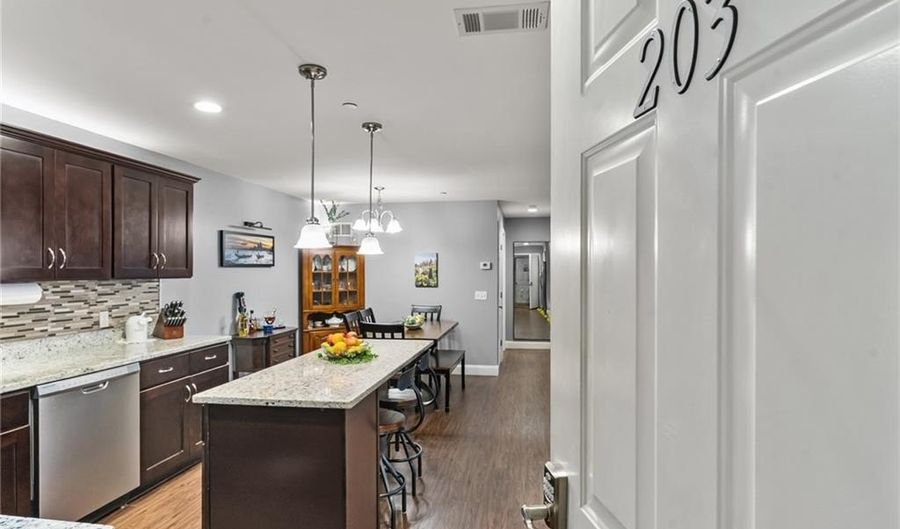 40 Saw Mill Dr 203, North Kingstown, RI 02852 - 2 Beds, 2 Bath
