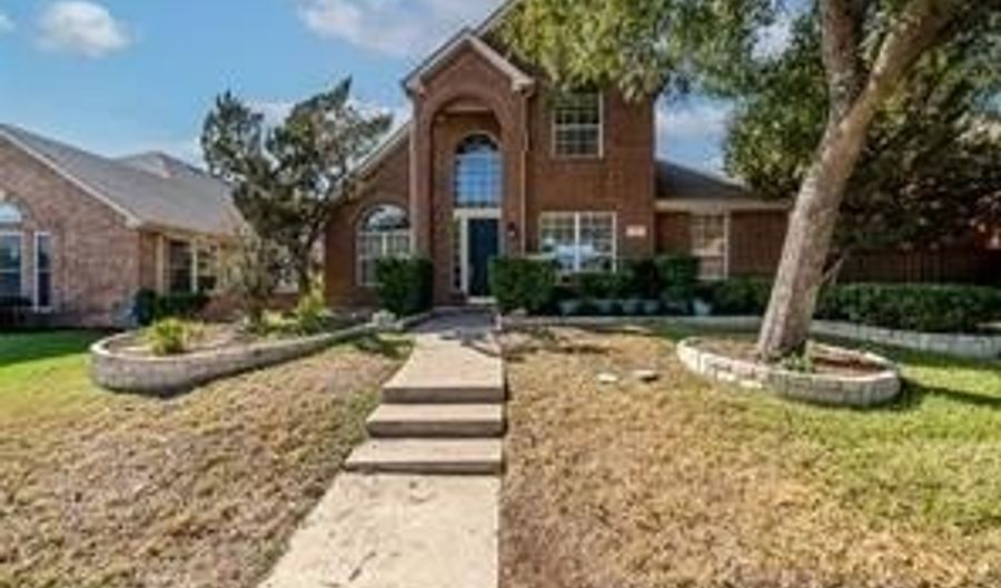 722 Duchess Dr, Allen, TX 75013 - 4 Beds, 3 Bath