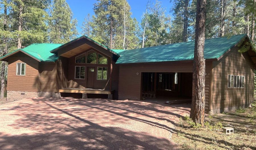 8 2068, Alpine, AZ 85920 - 3 Beds, 2 Bath