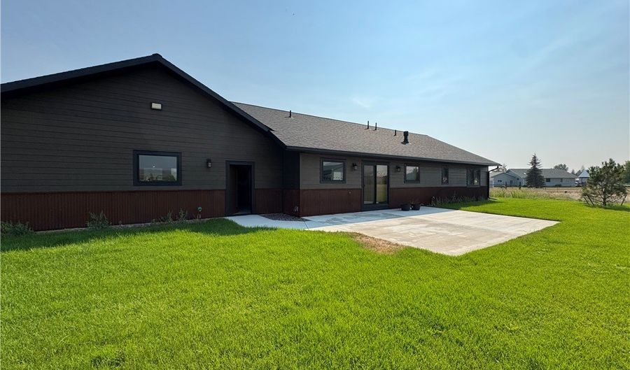 26 Mallard Dr, Big Timber, MT 59011 - 3 Beds, 3 Bath