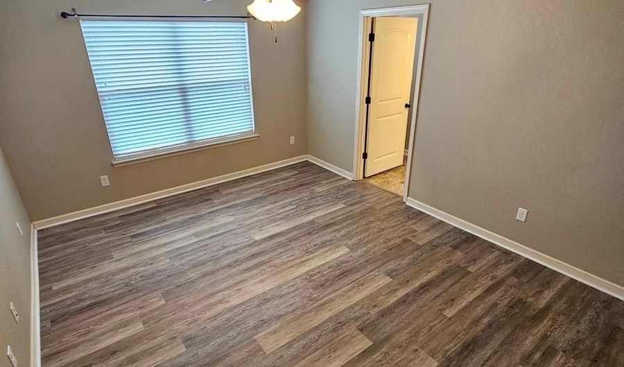 1151 Meadows Dr, Benton, AR 72019 - 3 Beds, 2 Bath