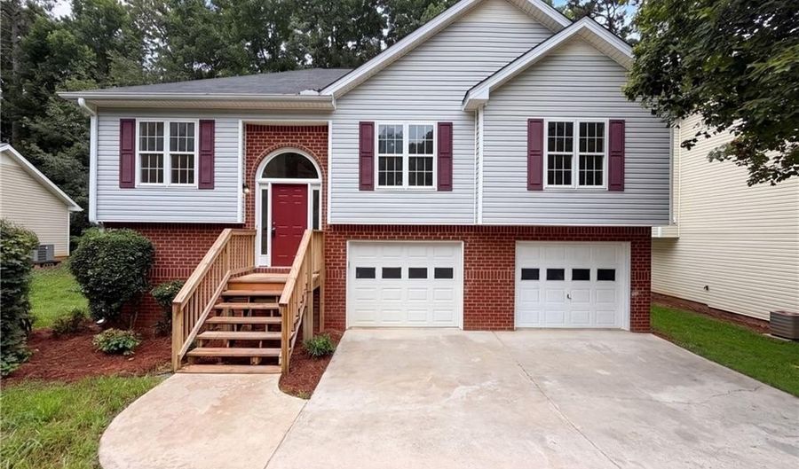 325 Spring Lake Ct, Athens, GA 30605 - 4 Beds, 3 Bath