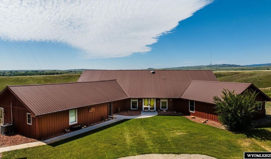 73 Prairie Dr, Buffalo, WY 82834 - 6 Beds, 6 Bath