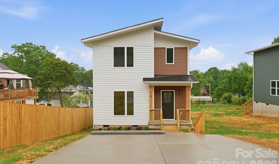 228 Summit Ave, Albemarle, NC 28001 - 3 Beds, 3 Bath