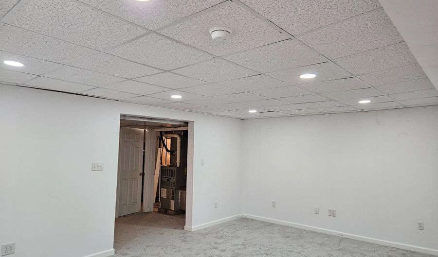 457 GREAT GENEVA Dr, Dover, DE 19901 - 4 Beds, 4 Bath