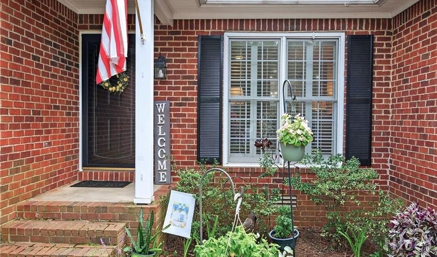 116 Buckeye Br, Athens, GA 30605 - 3 Beds, 2 Bath