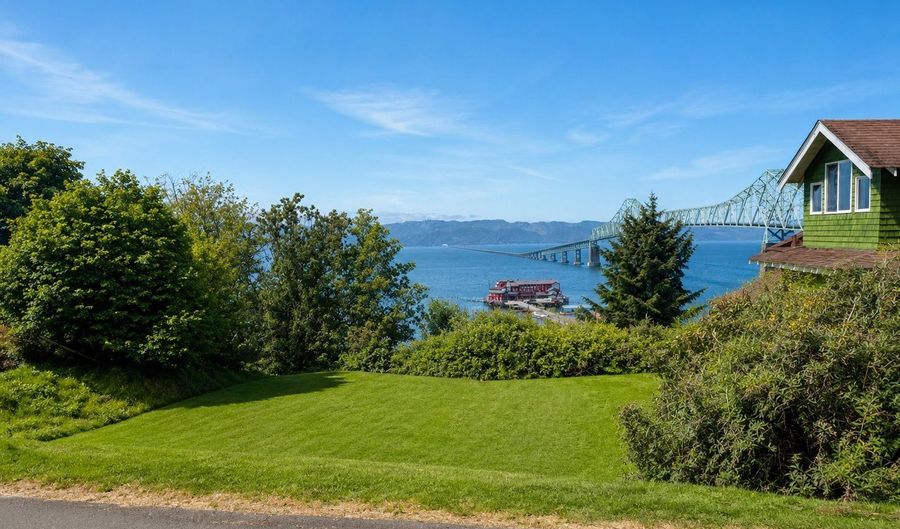 356 FLORAL St, Astoria, OR 97103 - 0 Beds, 0 Bath