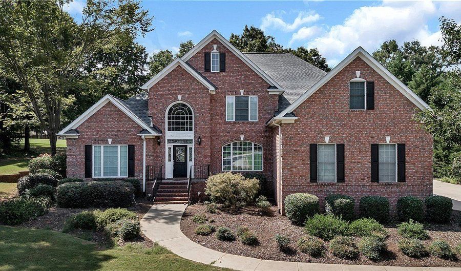 105 Garden Park Dr, Anderson, SC 29621 - 4 Beds, 3 Bath