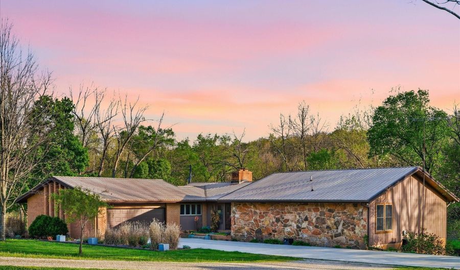 7873 Highway O, Ash Grove, MO 65604 - 4 Beds, 3 Bath