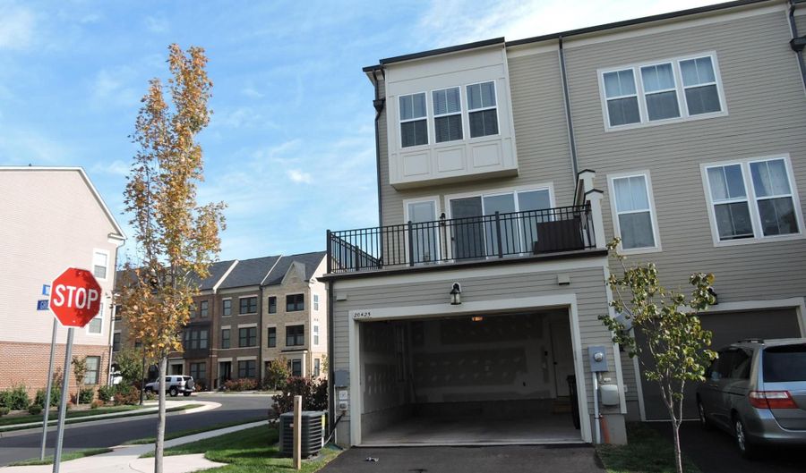 20425 CODMAN Dr, Ashburn, VA 20147 - 3 Beds, 4 Bath