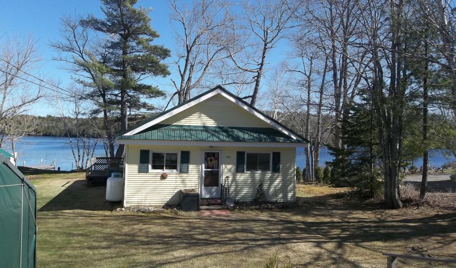 180 Bear Cove Rd, Baileyville, ME 04694 - 2 Beds, 1 Bath