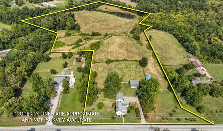 10196 State Road 48, Aurora, IN 47001 - 3 Beds, 2 Bath