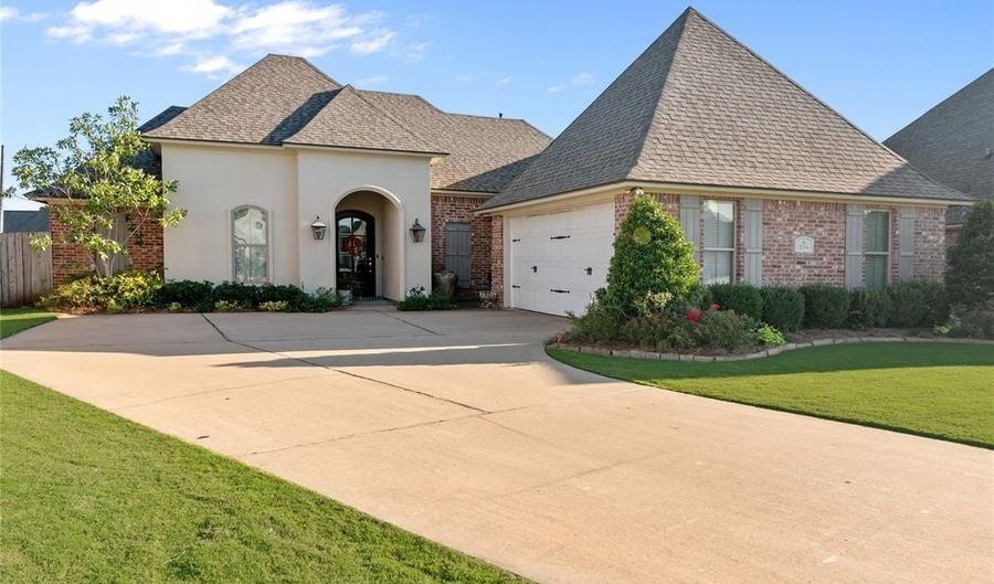216 Roanoke Cir, Benton, LA 71006 - 3 Beds, 2 Bath