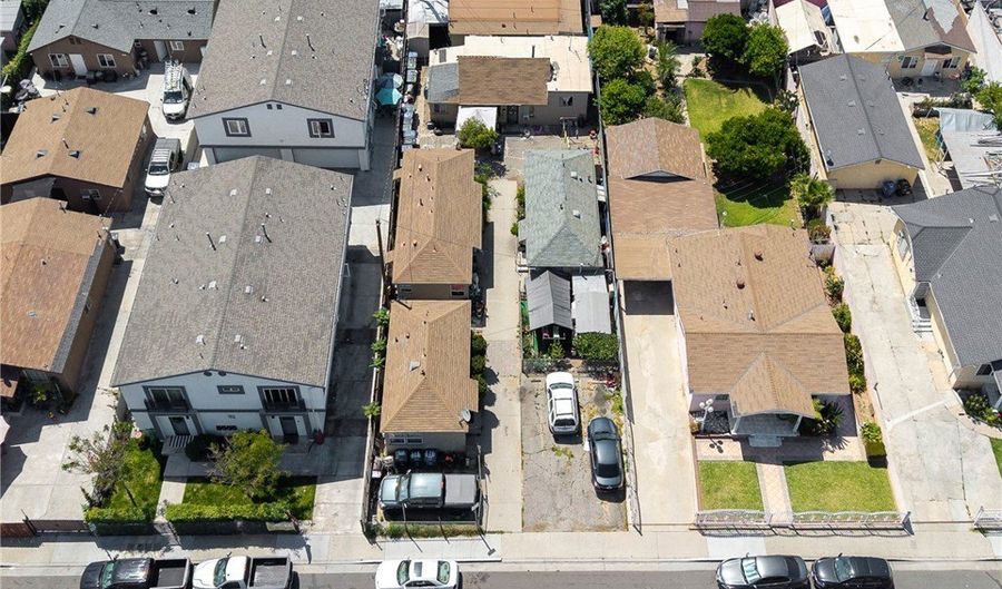 723 S Kern Ave, East Los Angeles, CA 90022 - 8 Beds, 7 Bath