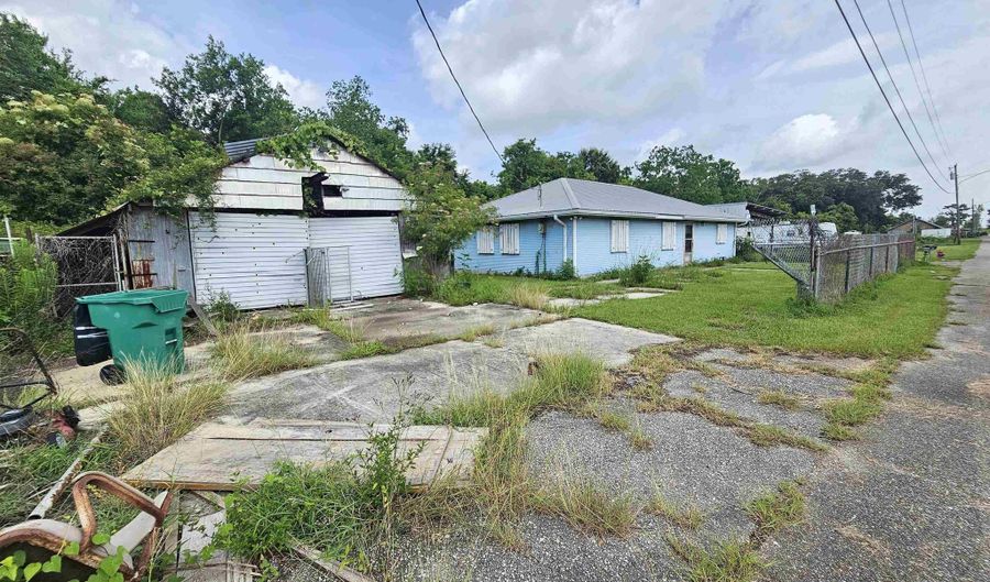 116 Pm Ln, Ama, LA 70031 - 3 Beds, 2 Bath