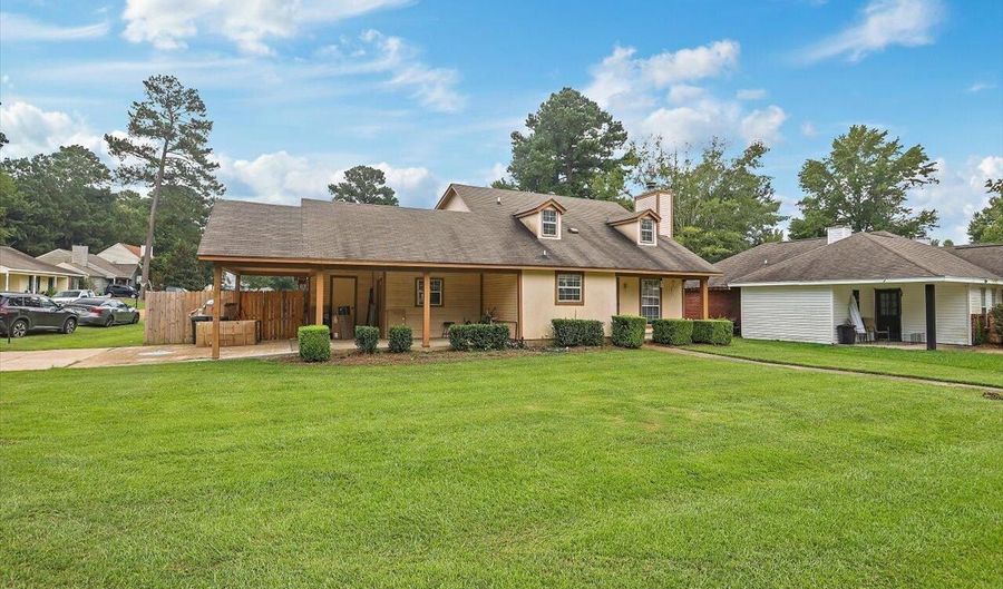 2030 Red Oak Dr, Brandon, MS 39042 - 3 Beds, 2 Bath