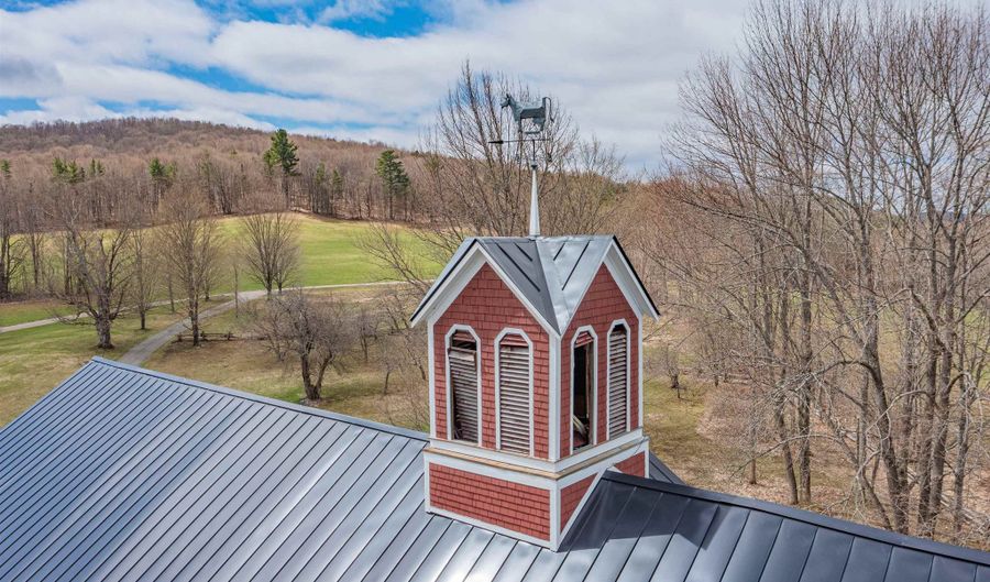 762 McLaren Hill Rd, Barnet, VT 05821 - 4 Beds, 2 Bath