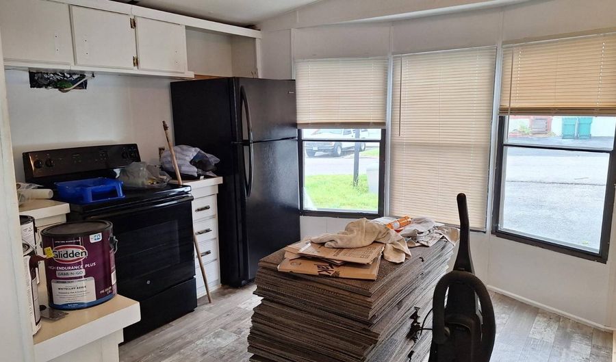 92 Rex Aire Ct 92, Arnold, MO 63010 - 2 Beds, 1 Bath