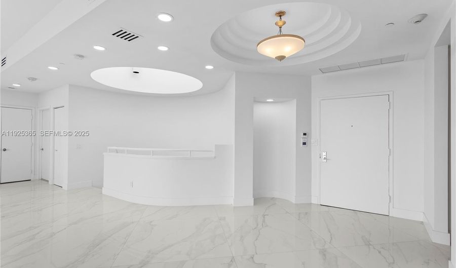 2000 Island Blvd PH-5, Aventura, FL 33160 - 3 Beds, 3 Bath