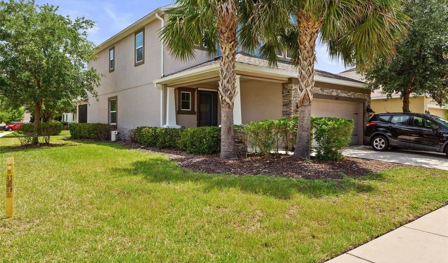 7502 SEA LILLY Ct, Apollo Beach, FL 33572 - 4 Beds, 3 Bath